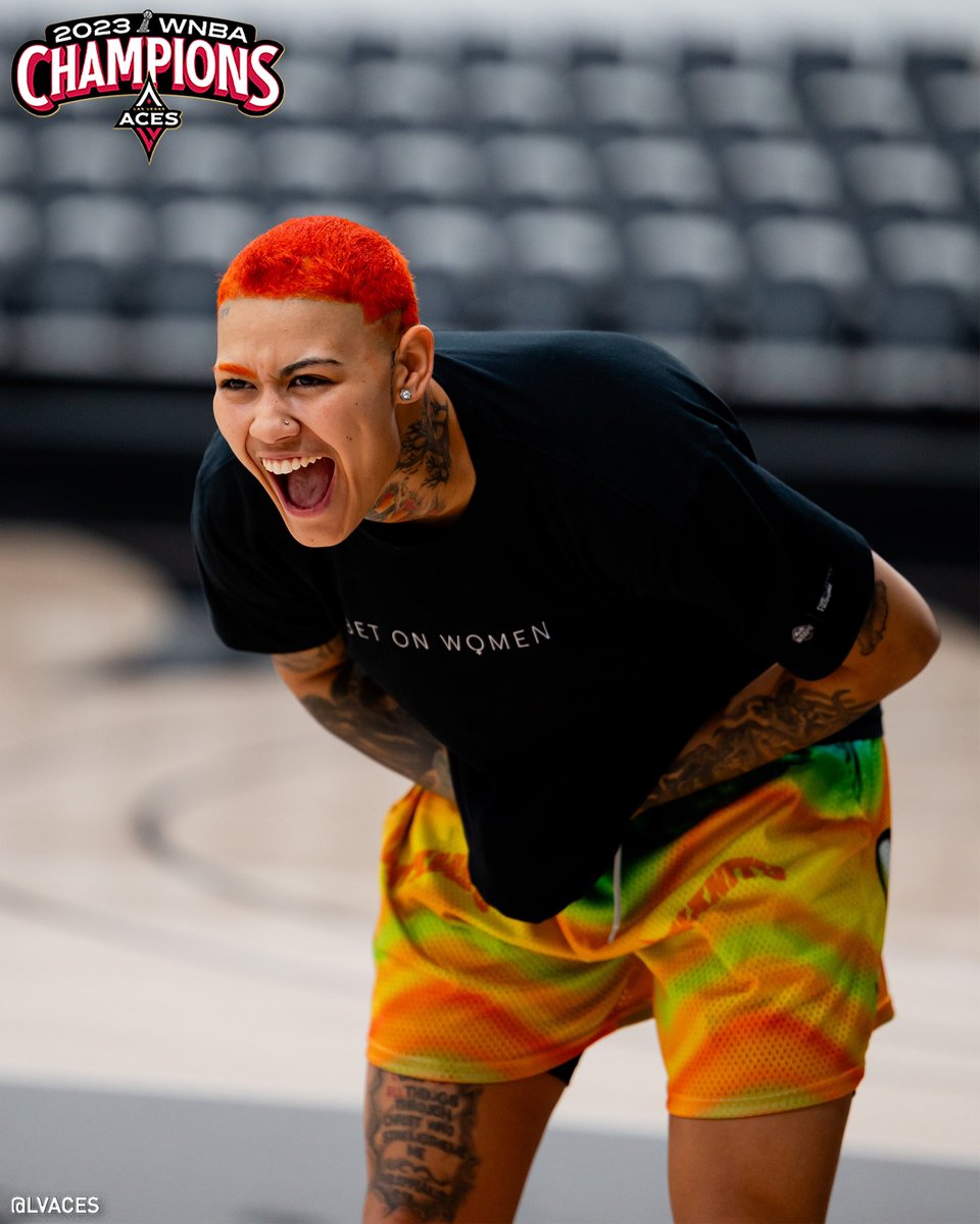 LVAces's tweet photo. Just having fun with it. https://t.co/3rkG1BsaTB