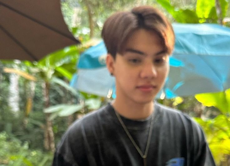 doublejzelowg_a's tweet photo. 4 fav pic for my 2 fav person on earth (⁠｡⁠•̀⁠ᴗ⁠-⁠)⁠✧💖✨—♡  
—my 1999s kid @naninenai99 (⁠人⁠*⁠´⁠∀⁠｀⁠)✧⁠*⁠。
—my 2000s kid @fort_fts ᕙ⁠ ⁠(⁠°⁠ • ⁠°⁠ ?)♡ https://t.co/bslEO2w6zs