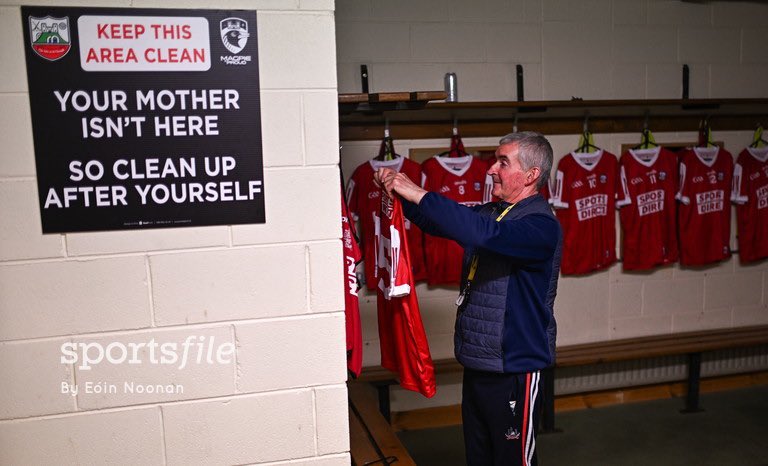 Michael Curtin prepares the dressing room ahead of his 31st year as kitman for the Cork senior football team before the McGrath Cup Group B match between between Clare and Cork at Clarecastle GAA astro pitch tonight.

📸 @SportsfileEoin 

sportsfile.com/more-images/11…