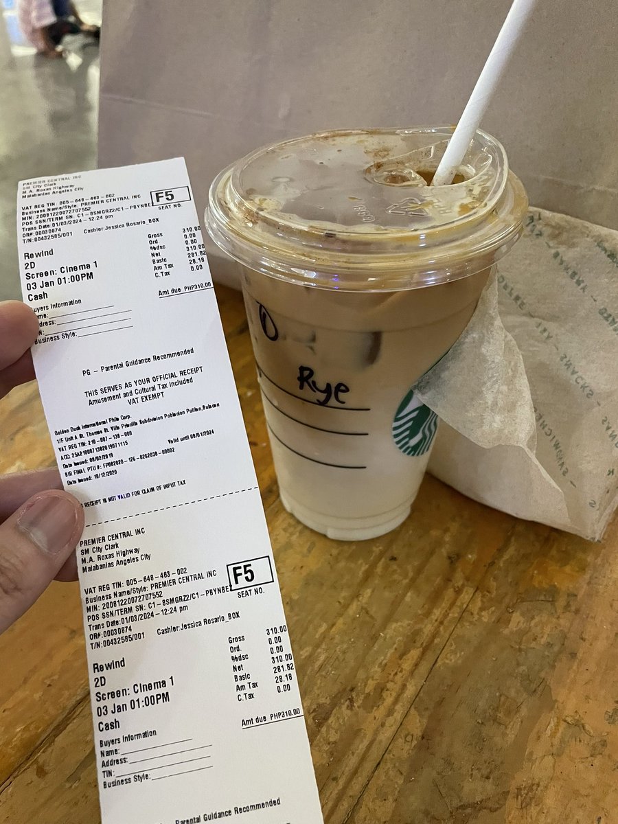 MarkHanBernardo's tweet photo. My future My Barista https://t.co/meeYnsKlDw