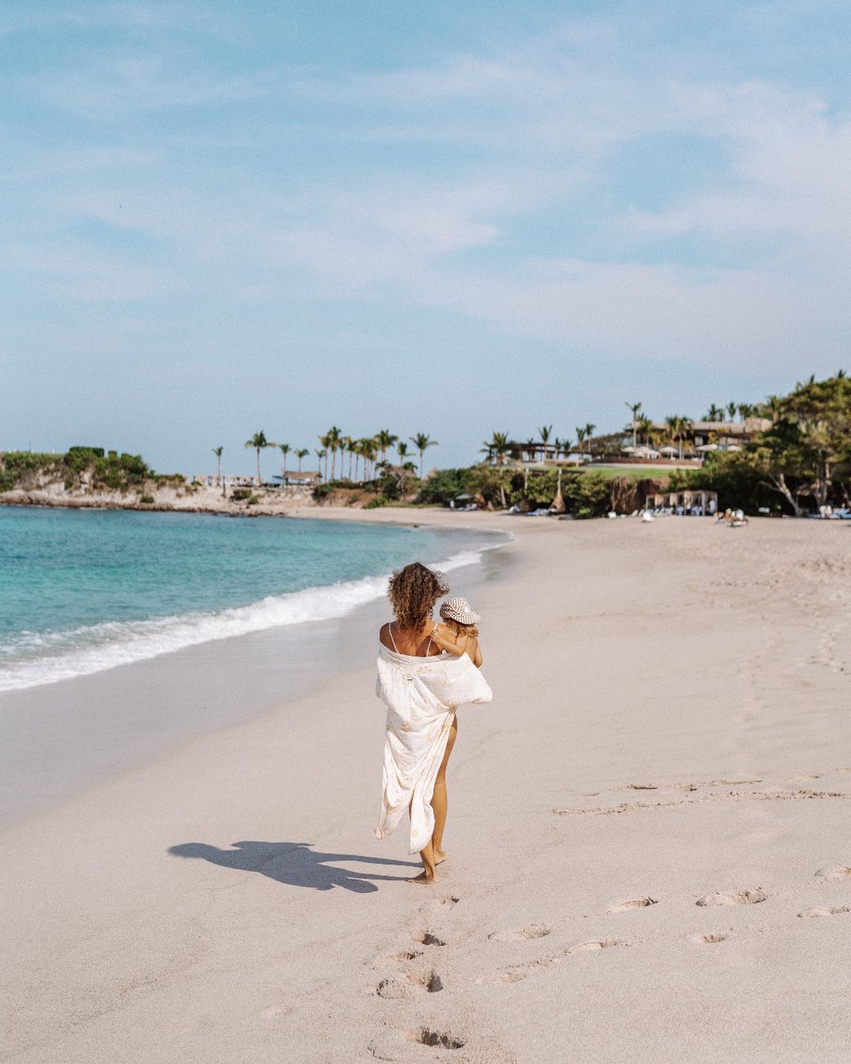 Move to the rhythm of the waves. The ocean breeze is the loveliest reminder of a day beginning in paradise during a relaxing morning stroll along Manzanillas Beach 🌴🌊☀️. #FSPuntamita #Puntamita