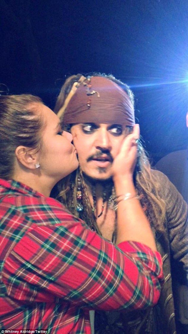 tomato_raccoon's tweet photo. Alexa, play “that should be me” by Justin Bieber https://t.co/fF4MDiVfTR
