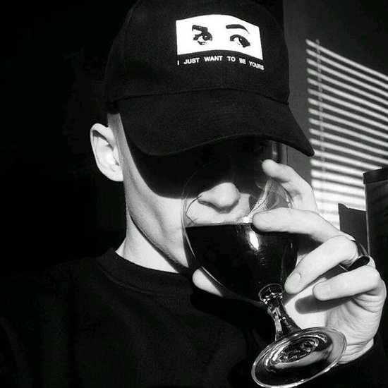 so_o9's tweet photo. #صورة_ملف_شخصي_جديدة https://t.co/zq1VkR0tpC