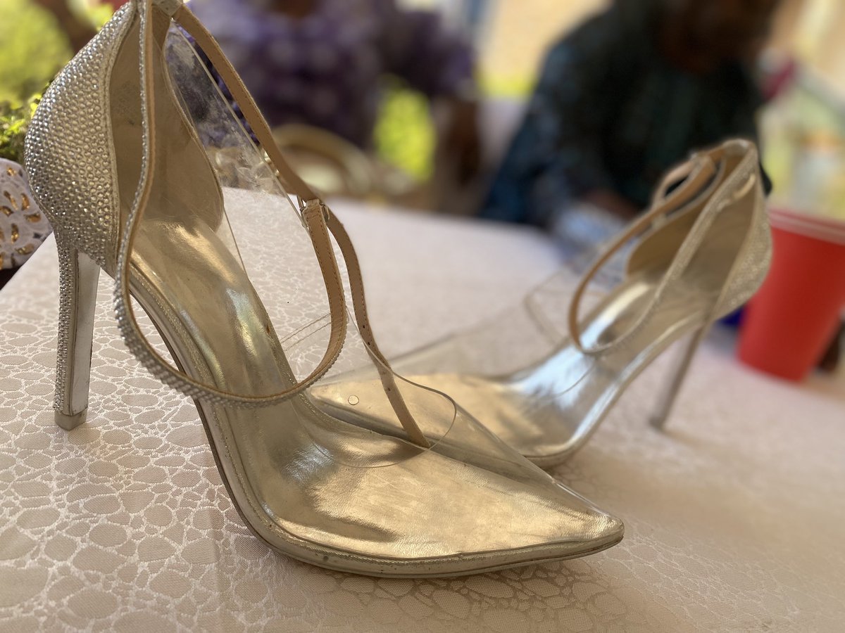 DeeTeemarh's tweet photo. Please kindly help retweet 
I have this size 41 JLO jelly heels for sale. #17000
📍Ibadan but delivery can be arranged nationwide https://t.co/xqBh5okY0X