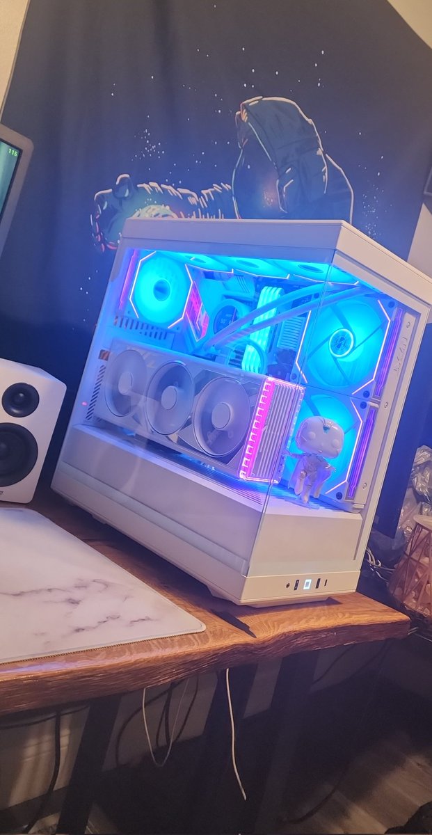 Vek 💜 tweet media