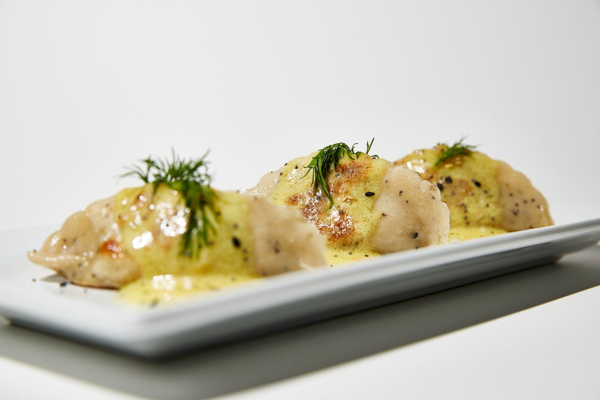 Crispy Edge Gourmet #Potstickers come in five delicious flavors!  Which flavor are you most excited to try?  Buffalo Chicken, Cheddar &amp; Beef, Chorizo Date,  Lemongrass Chicken, and Traditional.