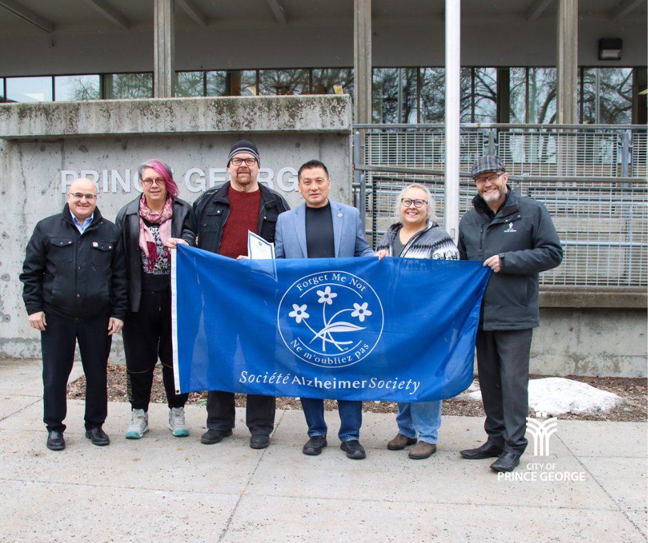 Today, Mayor Yu proclaimed January 2024 as Alzheimer's Awareness Month. The Alzheimer Society flag is flying outside City Hall this week. Read the full proclamation on our website: princegeorge.ca/media/3108 #CityofPG #alzheimersawarenessmonth