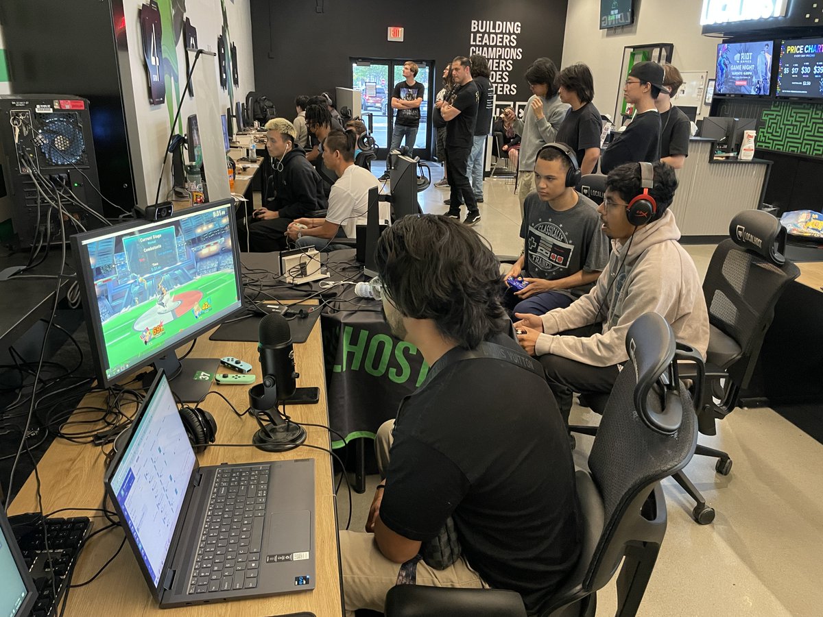 Localhost in Fullerton tweet media