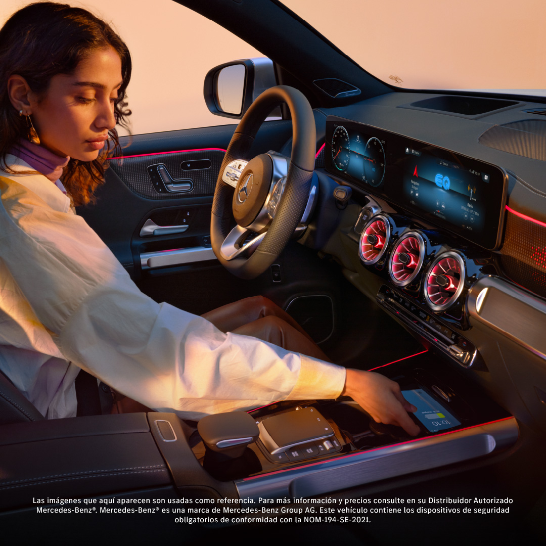 mb_starbajio's tweet photo. La fusión perfecta entre tecnología y lujo en una SUV 100% eléctrica. Con el  sistema multimedia MBUX y visualizadores de alta resolución, cada kilómetro en la EQB es una experiencia única.

 Disponible en nuestra Online Store https://t.co/XfXiuHUTbE

#ElectricbyMercedesBenz #EQB https://t.co/KkaUUrYWPt