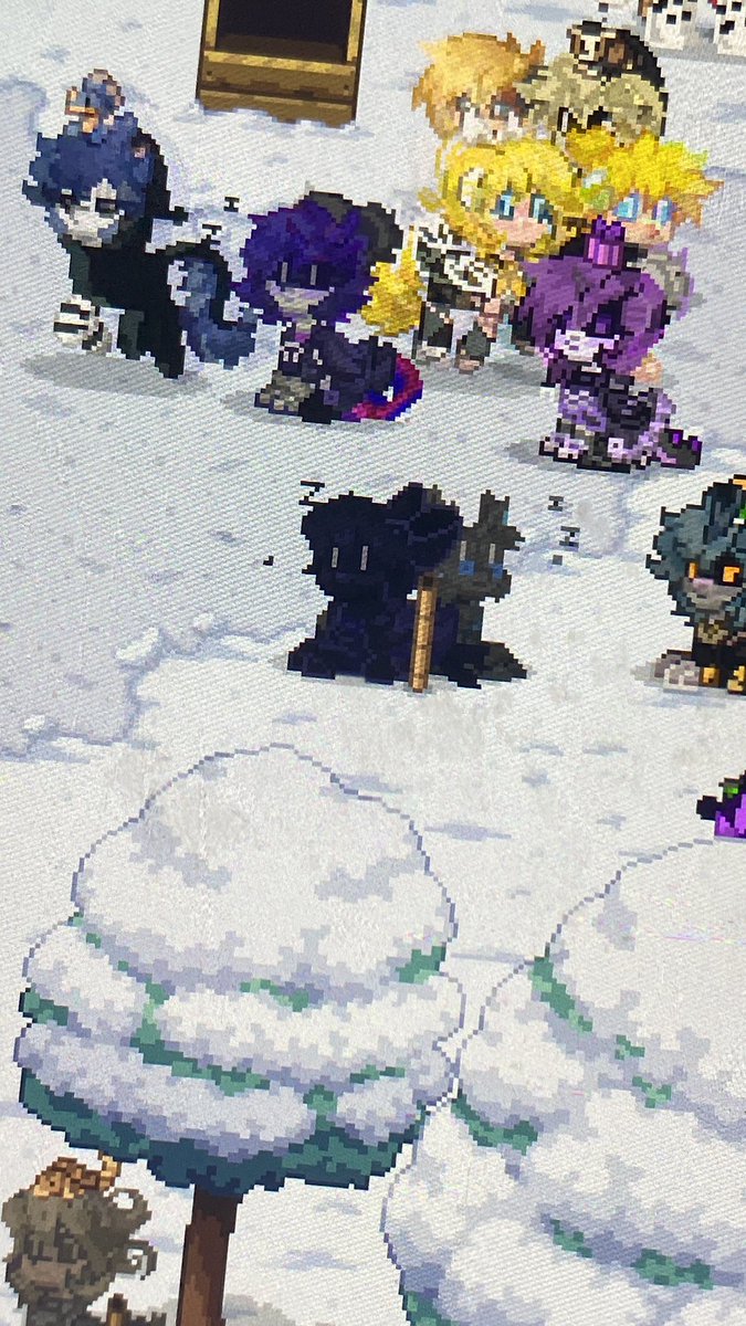 BISCUITBITEZ's tweet image. Speaking of pony town- I’m online rn if anyone wants to come say hi ^^ !! 

I’m in the safe server by the cafe I believe I’m chilling with someone atm!