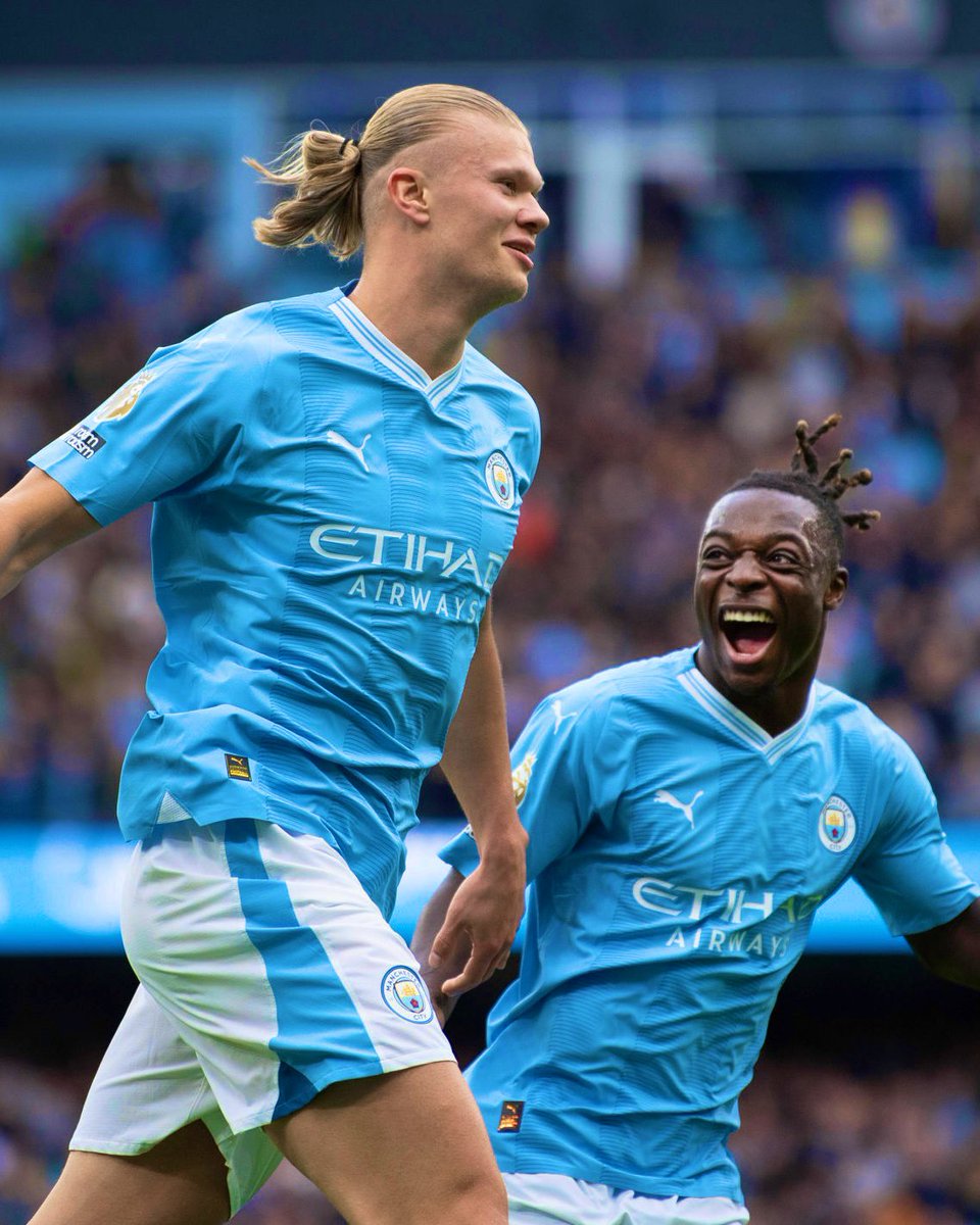 𝘽𝙍𝙀𝘼𝙆𝙄𝙉𝙂: Erling Haaland and Jeremy Doku are back in