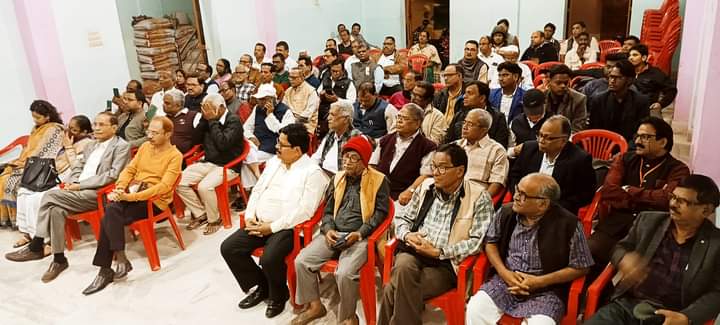RYSOdisha's tweet photo. ଉତ୍କଳ ଗାନ୍ଧୀ ସ୍ମାରକ ନିଧି ପକ୍ଷରୁ କଟକ ଗାନ୍ଧୀ ଭବନ ଠାରେ ରାଷ୍ଟ୍ରପିତାଙ୍କ ବଳିଦାନର ୭୫ ବର୍ଷ ପୂର୍ତ୍ତି ଅବସରରେ ବର୍ଷବ୍ୟାପୀ ପ୍ରାୟ��୍ଚିତ ଓ ସଂକଳ୍ପର ରାଷ୍ଟ୍ରୀୟ ଅଭିଯାନ ଅବସରରେ "ଗାନ୍ଧୀ, ସାବରକର ଓ ସ୍ୱାଧୀନତା ସଂଗ୍ରାମ" ଶୀର୍ଷକ ଗାନ୍ଧୀ ସ୍ମାରକୀ ବକ୍ତୃତାମାଳାରେ ବକ୍ତା ବିଶିଷ୍ଟ ଐତିହାସିକ ଶ୍ରୀଯୁକ୍ତ ଅଶୋକ କୁମାର ପାଣ୍ଡେ। https://t.co/SpY1xi755r