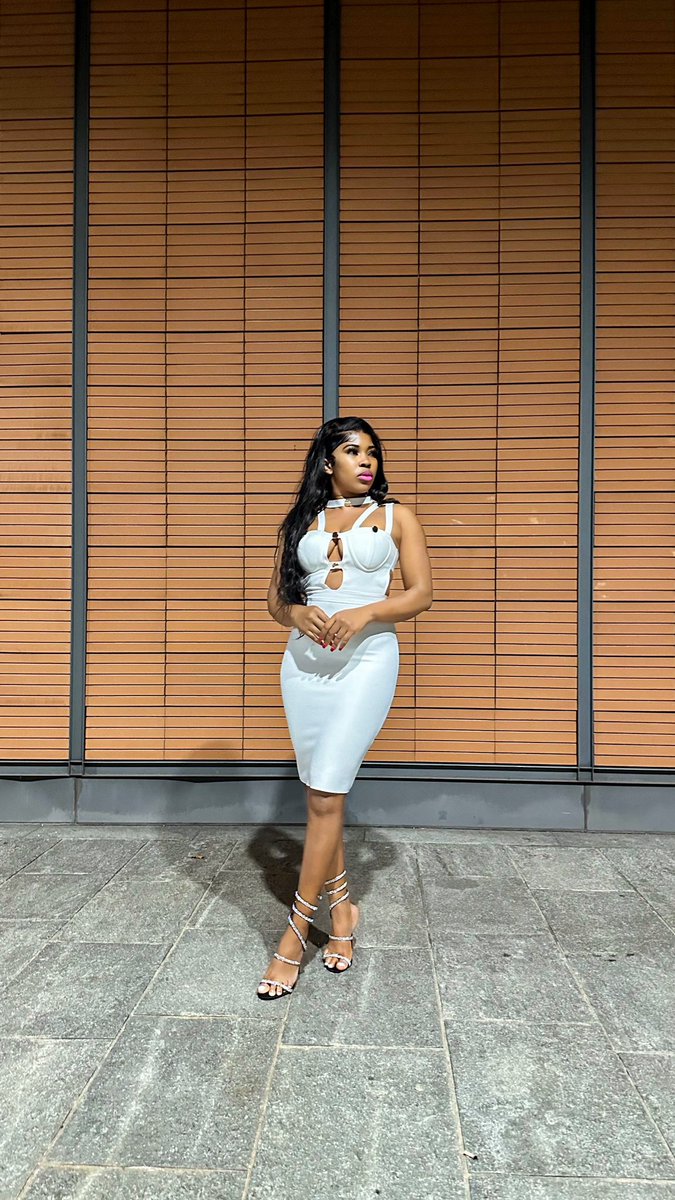 GirlShuga's tweet photo. Be classy and beautiful https://t.co/tG6WSBu2bC