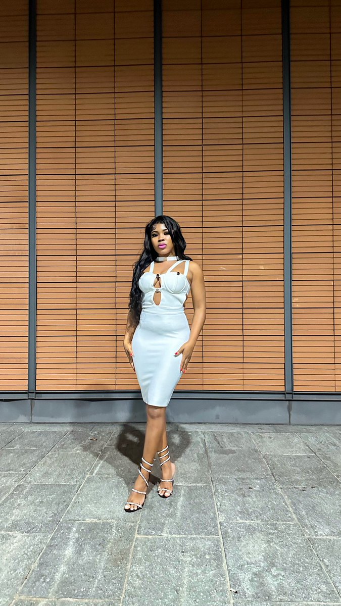 GirlShuga's tweet photo. Be classy and beautiful https://t.co/tG6WSBu2bC