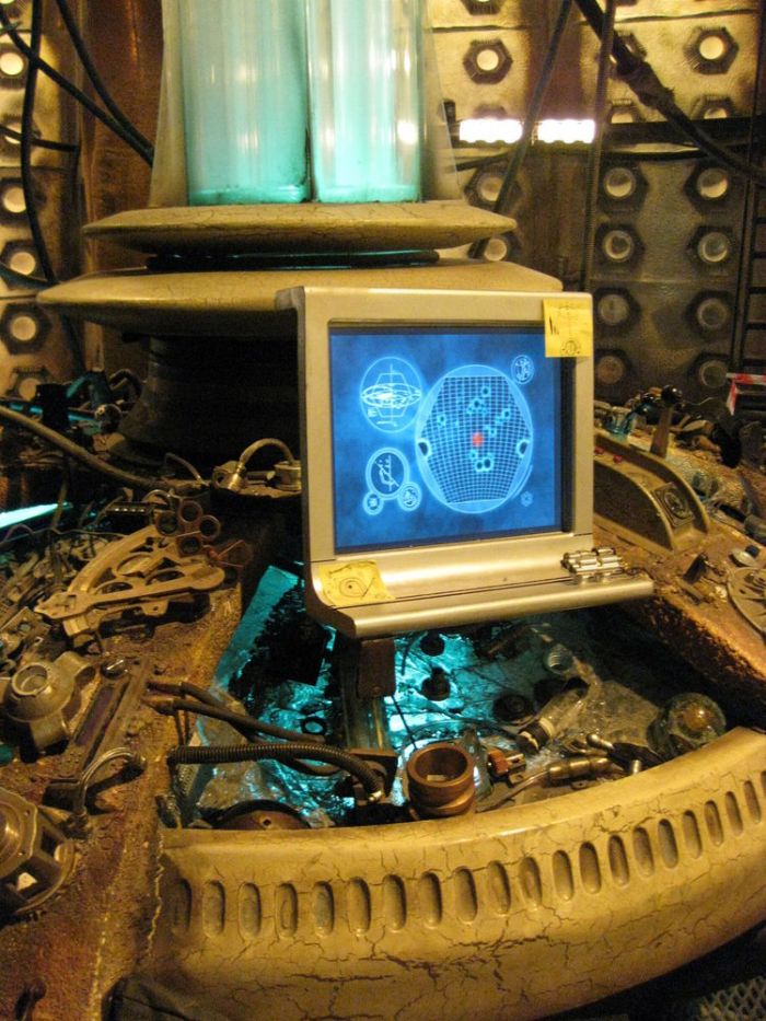 Who doesn't keep post-its?