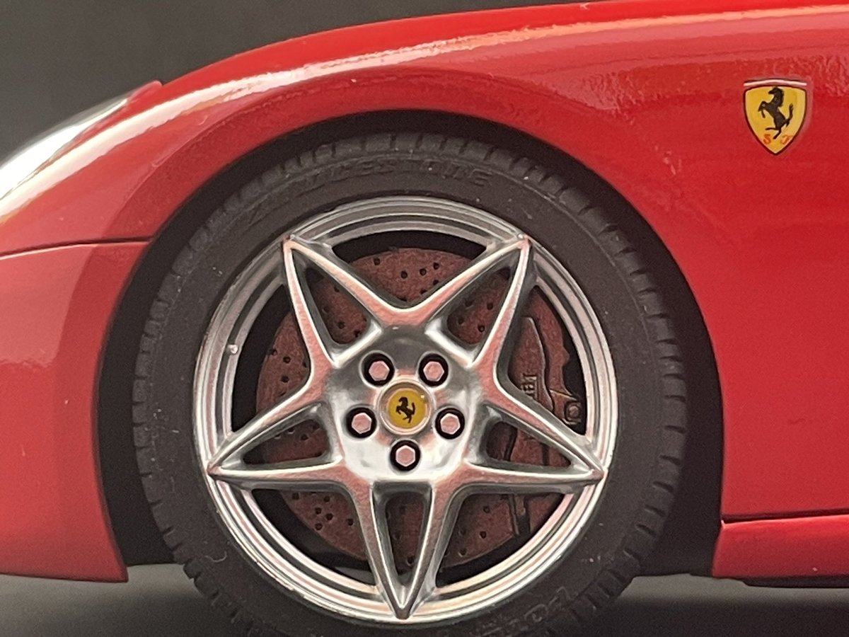 itoh_hirotaka's tweet photo. 跳ね馬…😅

 #こんな時だから取り敢えず馬をはれ
#Ferrari
#599GTB
#FIORANO
#126C2
#F2002
#SF70H https://t.co/ZhThRJrv7G