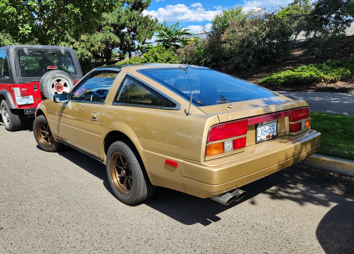 #nissan #300zx #z31 #nissan300zx #z31300zx #nissanz31 #nismo #gold #goldcar #goldcars #goldaesthetic #80scar #80scars #80saesthetic #superstreet #streethunters #motortrend #tuner #jdm #fairlady #nissanfairlady #fairladyz #nissanfairladyz #nissanz #zcar #z #modifiedcars #tunercars