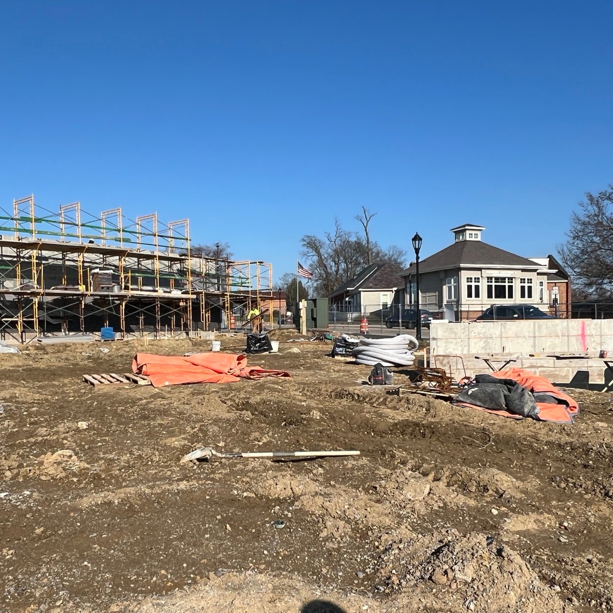 BlueAshOhio's tweet photo. 📷Here are some fresh pics of the Towne Square Renovation Project!  More info: https://t.co/YHLjefuFrE https://t.co/yk1lfDM5KF