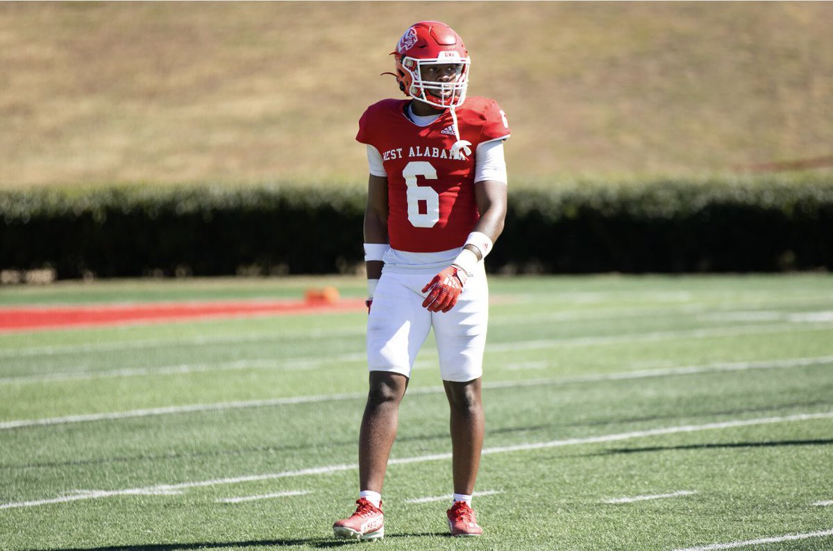 shamar_6's tweet image. GP 43, 7 Ints, 162 solo, 201 total, 21 PD, 6 FF, 2 FR 

youtube.com/@ShamarLewis6?…

#2024ProProspect #DraftTwitter #NFLDraft #NFL #CFL #usfl #xfl #CFL