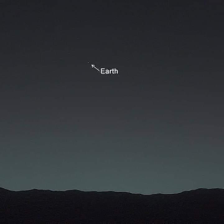 PawelSynapse's tweet photo. 225 million km from home, witnessing #Earth as a luminous dot in the Martian night sky – a beacon of distant beauty🌍✨
#EarthFromMars #CosmicView #RedPlanet #SpacePerspective #SpaceExploration #Astronomy #Space #PlanetEarth #MarsView #OutOfThisWorld https://t.co/ZLdbCtNFks