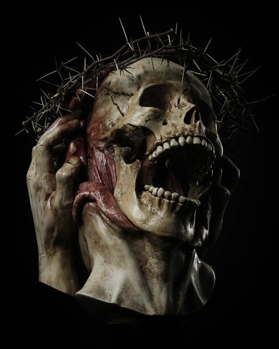 solisolsoli's tweet photo. Martyr of Expiation by Emil Melmoth https://t.co/Ph8LTExYhM