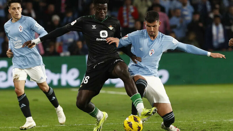 LaLigaenDirecto's tweet image. Podría ser una noche triste para los béticos pero...

2022: El Betis pierde su primer partido del año. Su rival es el Celta, con dos goles. Aspas marca de penalti &amp;gt;🙄🏆

2024: El Betis pierde su primer partido del año. Su rival es el Celta, con dos goles. Aspas marca de penalti.