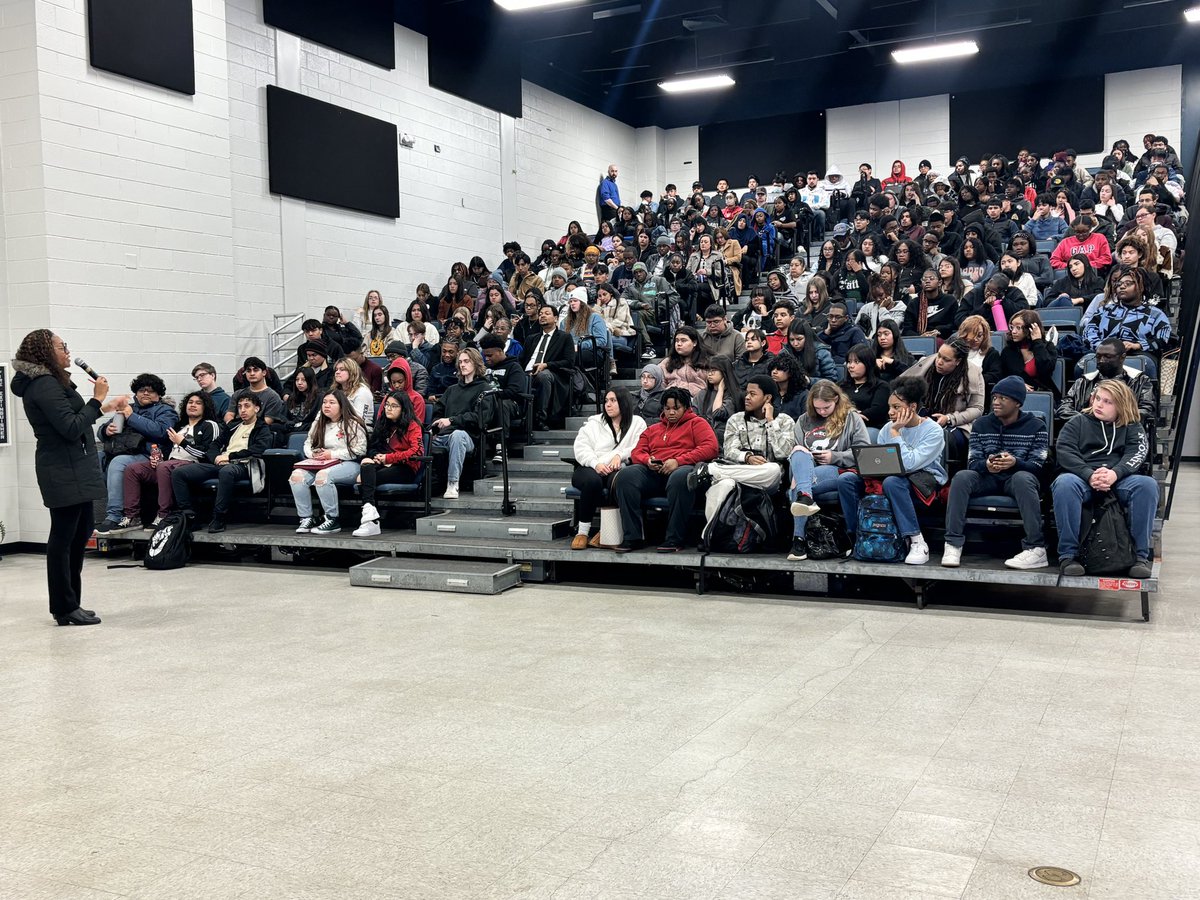 vcecwolfpack's tweet photo. This morning our students had an assembly in the Civic Center, which welcomed them back and went over a few house keeping things. We have a group of students that will be competing in a quiz bowl on WRAL Saturday. 🎉 #soar #wolfpack #vcec https://t.co/a7JXIQzy0s