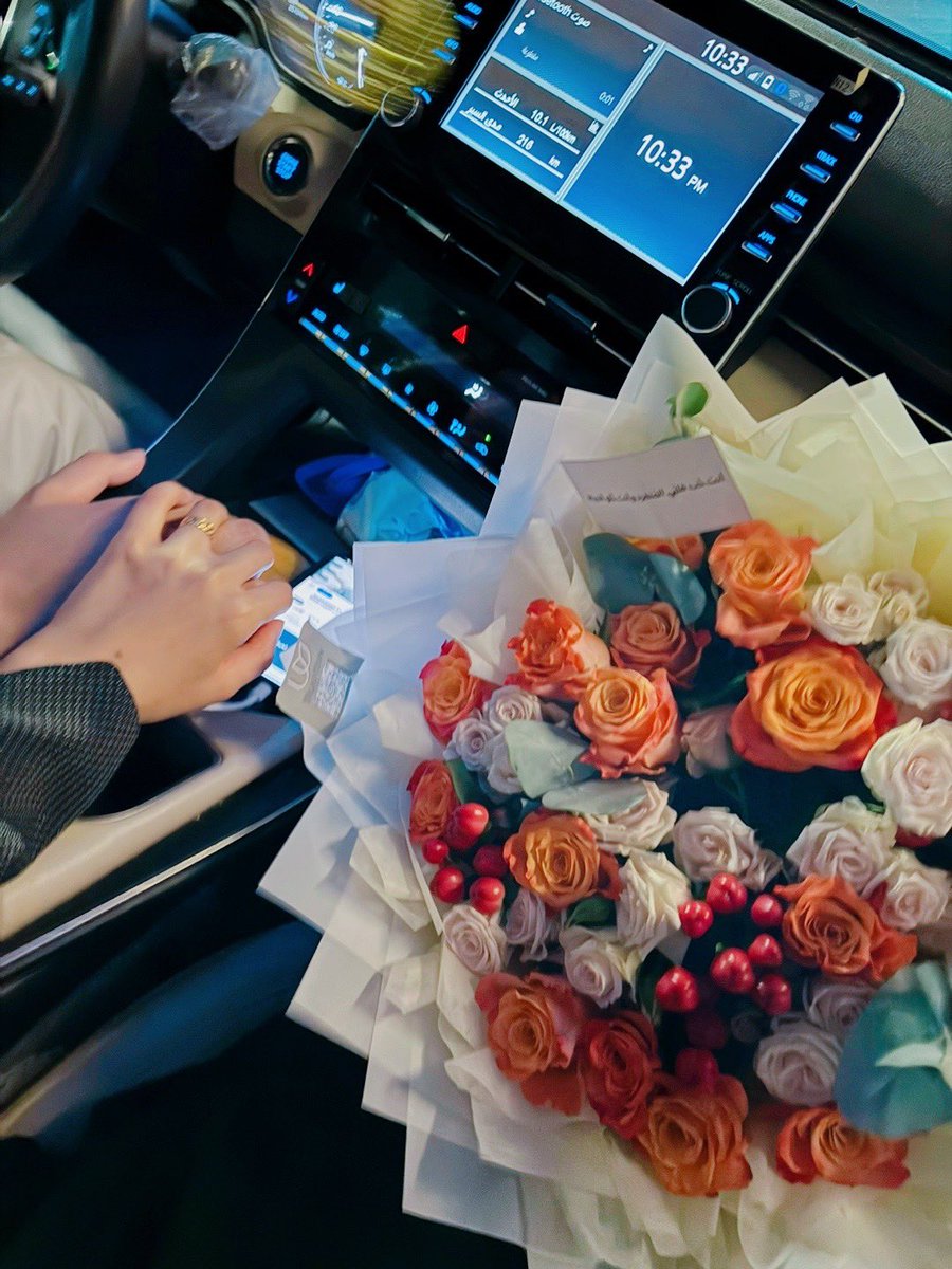 m0is_'s tweet photo. يكفيني من الحب إني ابتدأ سنه جديده معاك ♥️
#سنه_جديده_2024 https://t.co/IUx4wQsWCI
