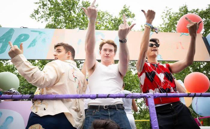 new old pic of kit connor, tobie donovan and will gao at london pride © Elliot Franks 🖕🏻🖕🏻