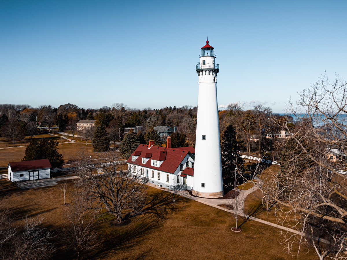 newleveldrones's tweet photo. Wind Point Lighthouse 💡🏠
.
.
.
#wisconsin #travelwi #discoverwisconsin #lakemichigan #lighthouse #racine #racinewisconsin #wisconsinphotographer #mkephotographer #milwaukeeartist #dronephotography #dronepilot  #dji https://t.co/bIJyU79Lqn