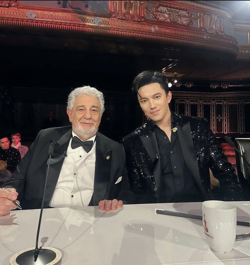 dimash_offic's tweet photo. Starting soon... @virtuosos_talent_show @placido_domingo
haticece74 2w
Bu Muhtesem Evsanevi Birlikteliginizin

#Dimashx側田
#UnforgettableCollaboration
#MusicalMasters
#DimashConcertGuest
#DimashAnd側田
#SpectacularPerformance
#MusicMagic
#CrossoverConcert #DimashFansUnited https://t.co/kj0R6ipt6D