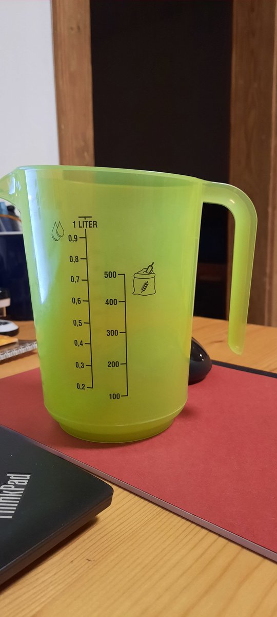 Hab heut mit 57 Jahren meinen ersten Messbecher geschenkt bekommen. Hab mein Handy laut Bebilderung in einen Sack Weizen gelegt aber s tut sich nix ?