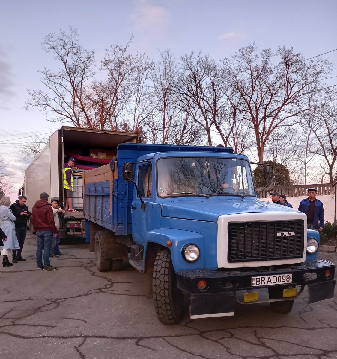 teechorg's tweet image. The transport to take hospital beds off the TEECH lorry and into the hospital in #balti #moldova #humanitarianaid