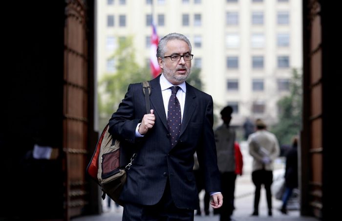 💼Colegio de Abogados suspende investigación contra Luis Hermosilla🧐

⬇️Infórmate en la nota
tinyurl.com/2mymmdru