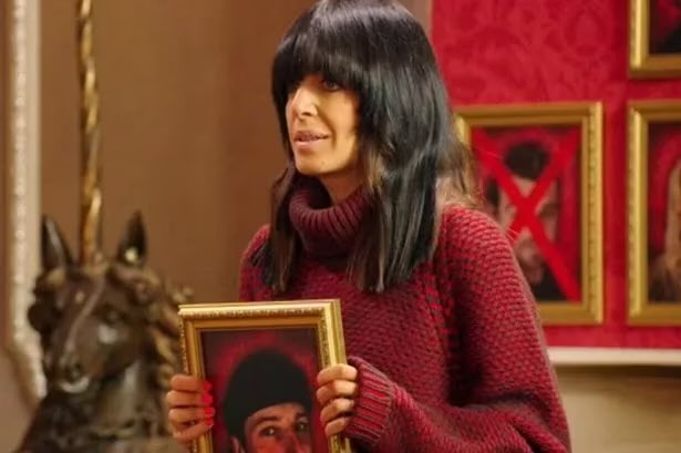 onlyjoekin_'s tweet photo. I swear to god Claudia Winkleman would be the UK’s richest woman if she released her own range of hair products and knitwear #TheTraitors #TheTraitorsUK https://t.co/cnX7eub0kY