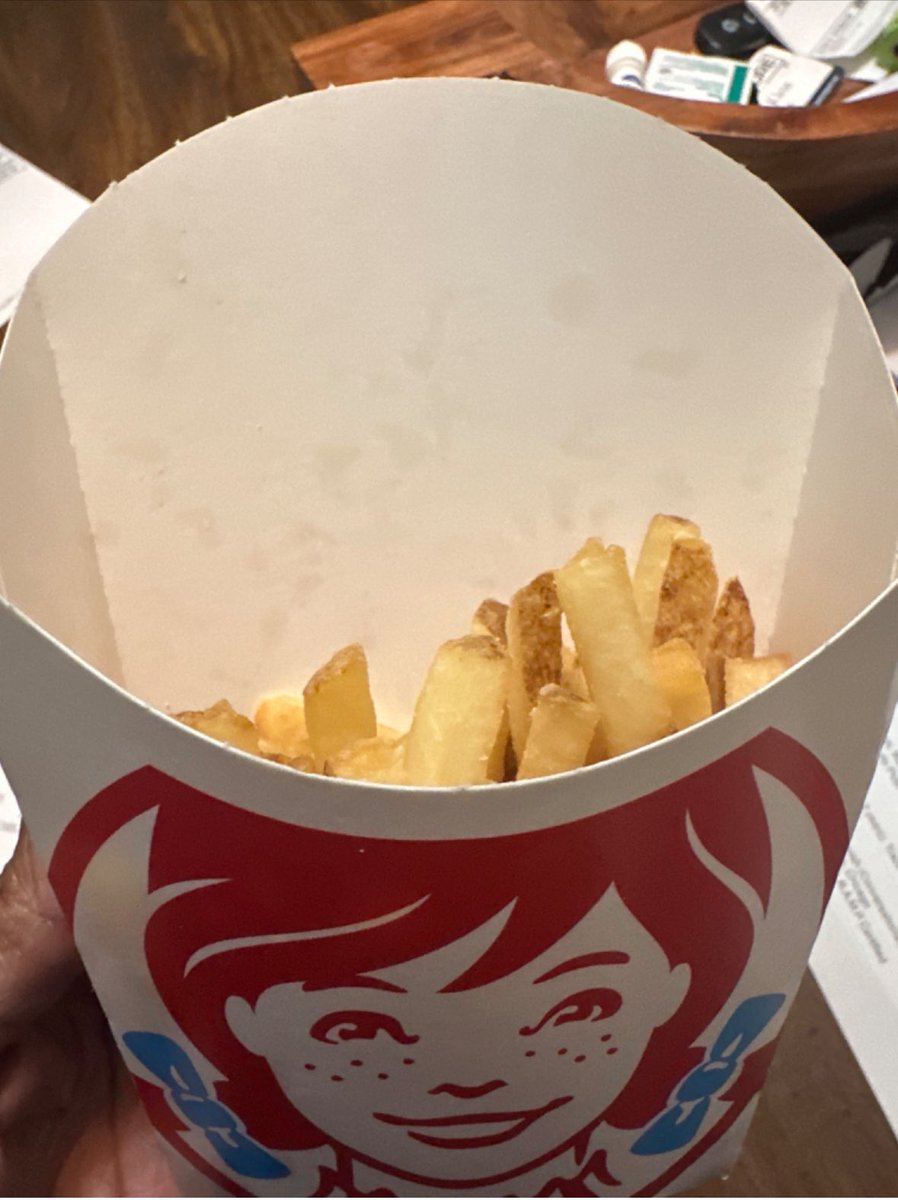 explicit_intell's tweet photo. @Wendys I ordered through Uber eats after finding the location in the Philadelphia train station closed. I picked up at the 5601 Chestnut Ave location. The lg fry container was less than half full and fries ice cold. Uber eats says there is no recourse. https://t.co/nW1p3jZN4C