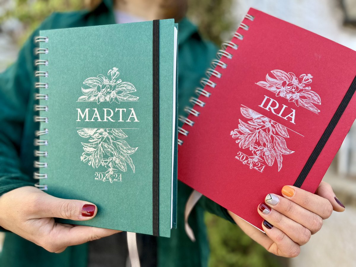 En esta casa tenemos las agendas y las uñas más bonitas del mundo 🥰

#Feliz2024