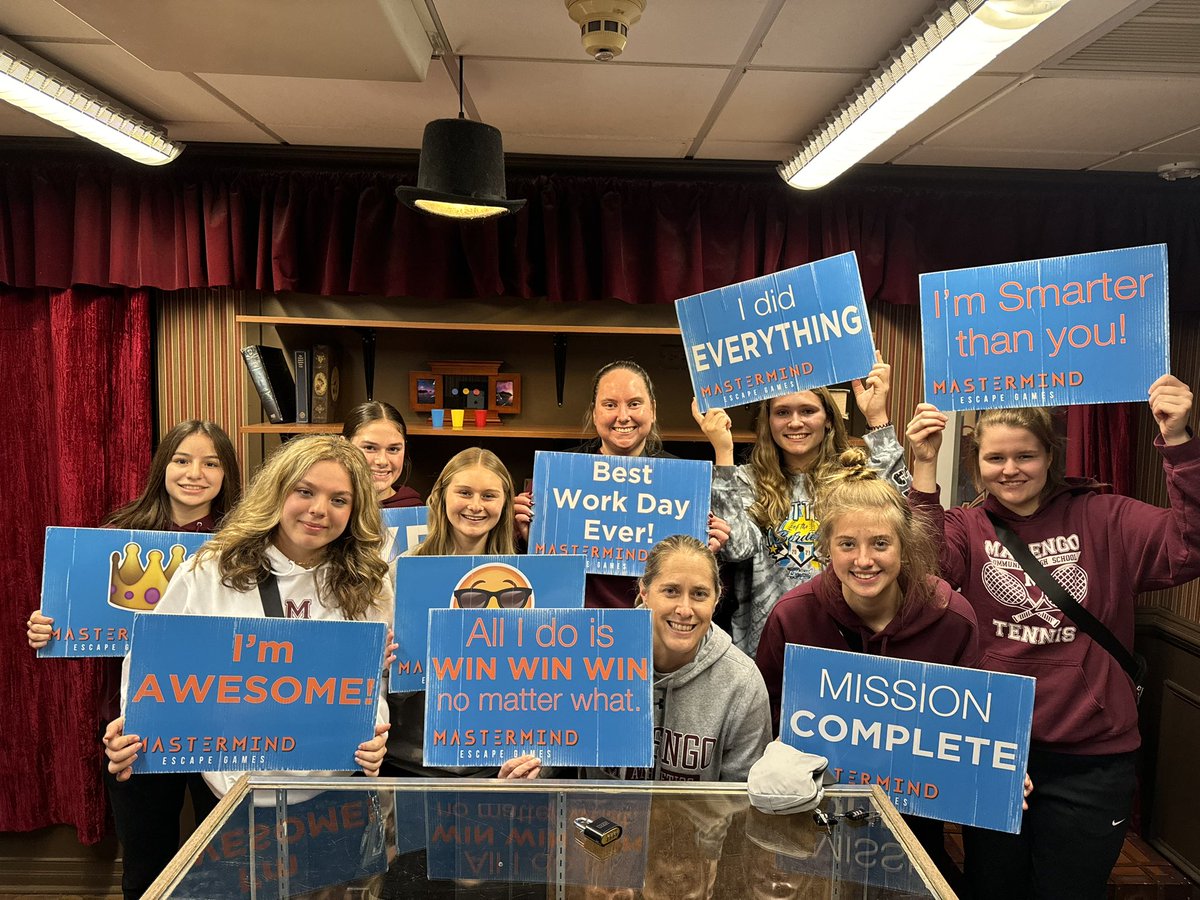 MarengoGBB's tweet photo. Varsity enjoyed some fun team bonding at an escape room. Both groups made it out before time ran out! https://t.co/m3JVzRmOVU