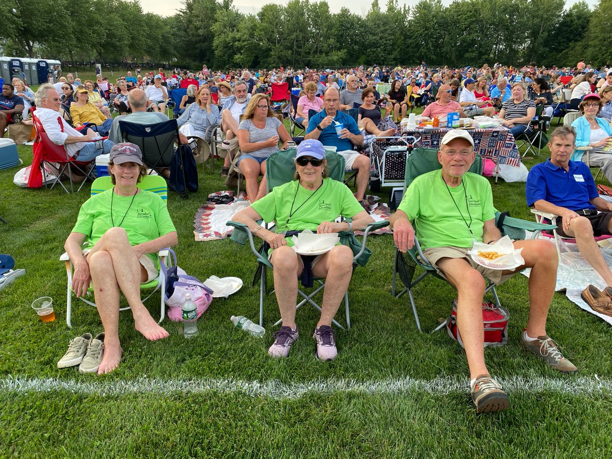 📸 Photo of the day: Simsbury Meadows volunteers at <a href="/HSOTweets/">Hartford Symphony</a>' Talcott Mountain Music Festival | July 2022 (stay tuned for 2024 event announcements &amp; volunteer opportunities!)

💚 A big thank you to our #VolunteerSponsor, <a href="/WestminsterCT/">Westminster School</a>, for all of their support!