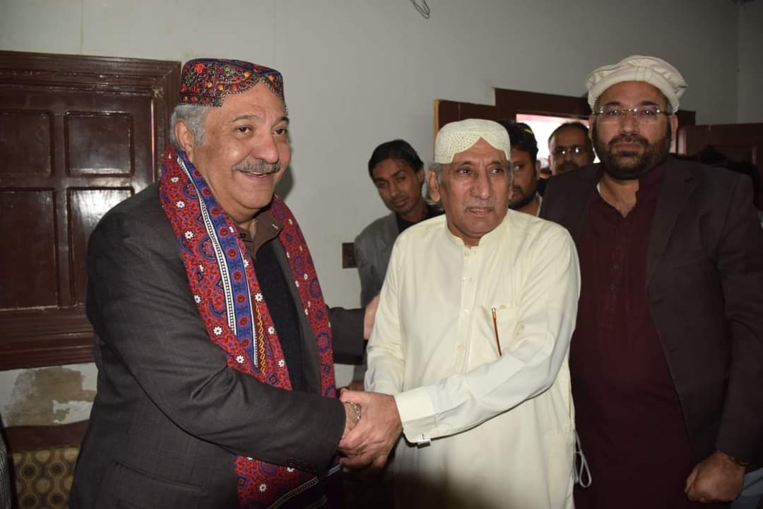 Zehri1Ali's tweet photo. پی پی پی چیئرمین جناب بلاول بھٹو زرداری صاحب کے پولیٹیکل سیکریٹری و ممبر سینٹرل ایگزیکٹو کمیٹی

محترم جـــــمــــیــل احمد سومرو صاحب کی بروہی ہائوس مراد واھن آمد  
#SonOfSoilBilawalBhuttoZardari @BBhuttoZardari @SoomroJameel https://t.co/OnTNwCOhJL