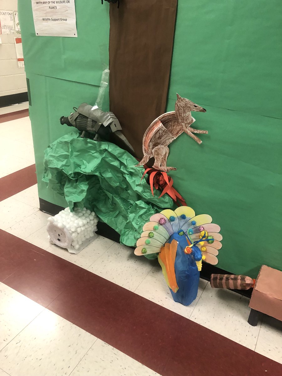 noura_soued's tweet image. 5th Grade Recyclable Animals Forest is looking fantastic ⁦@StillElem⁩  #creativeparents #creativestudents #outstandingteachers ⁦@STEMTania⁩ ⁦@STEMsally⁩      Recyclable Materials Forest