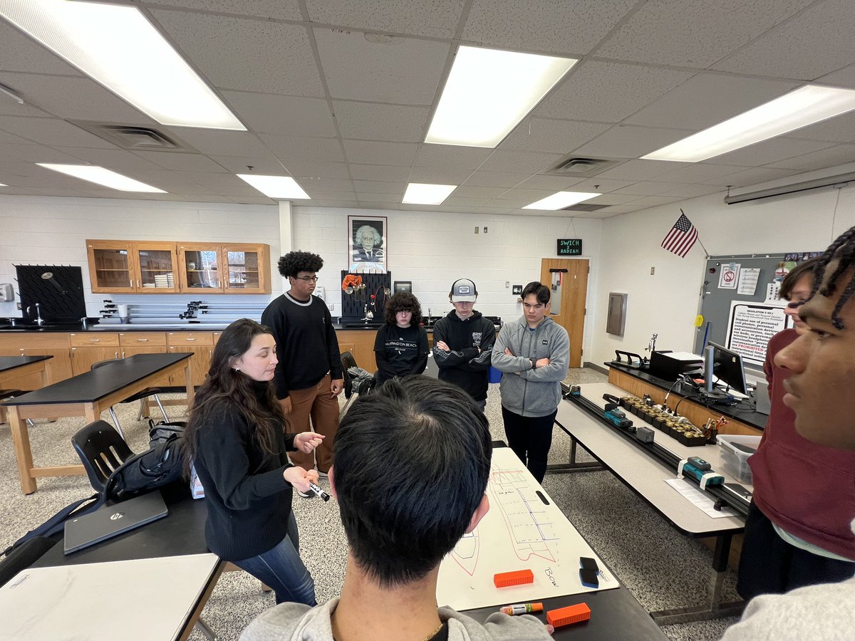 STEMAcademyLHS's tweet image. A proud  c/o 2015 alumni offered insight to @LandstownEagles participating in the @VMASC_ODU Digital Ship Challenge. The 🦅 actively listened as she is currently in the Maritime industry. Shoutout to @mkleonard63 for your mentorship!#LHStemEagleExcellence #futureready #circleback