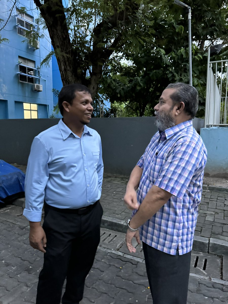ajwed_ahmed's tweet photo. "ވިލިމާލެ ރައްޔިތުން ޔަގީން ކުރައްވާ، ޒަމާންތަކެއް ވަންދެން އަޅާނުލެވި އޮތް ޝަހަރެއްގެ ގޮތުގައި މި އަވަށް އޮތް އޮތުން ރައީސް ޑރ. މުހައްމަދު މުއިއްޒުގެ ސަރުކާރުގައި ނިމުމަކަށް ގެންނަ ތަން ތިބޭފުޅުންނަށް ފެނިވަޑައިގަންނަވާ
#MuizzuDhuveli #AzimaForMayor #Azima #PNC https://t.co/oZlWz44NgM