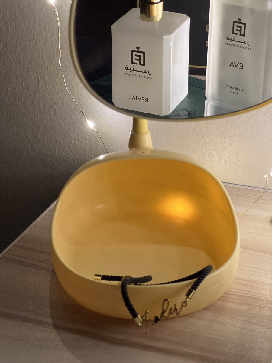 عطور اليوم 🤍🤍🤍
بالنسبه لايفا فأنا اول مره استخدم عطر شعر اشم ريحته بشعري حتى بعد ما اغسل شعري فوق جماله كمان ثابت ابدعتو يافيندر وماهو غريب عليكم الابداع 🤍🤍
<a href="/fenderperfumes/">فيندر للعطور</a> 
#فيندر_للعطور