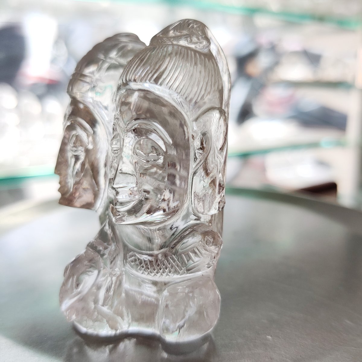 Natural Clear Quartz Shiv family head Statue Crystal Quartz Length: Ganesha/ Parvati/ Shiv : 2.5x2' / Weight : 106 gm ebay.com/itm/1451181442… #crystalquartzshivji #quartzshivfamily #poojamandir #quartzparvati #quartzganesha #quartznandi #quartzfigurine #handmadegift #GodStatues