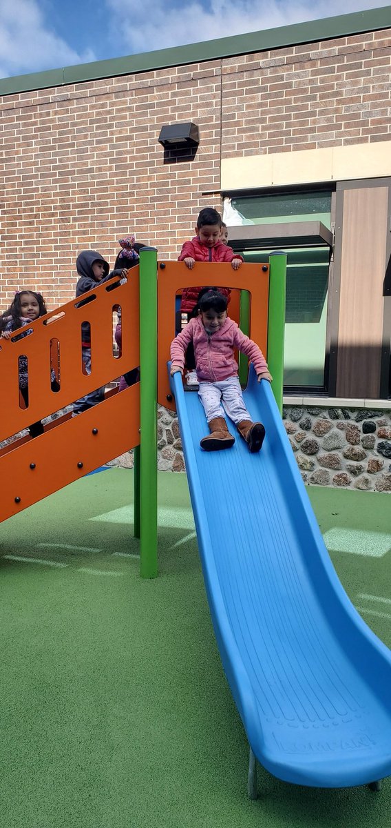 Enjoying our awesome new playground! <a href="/LJenkins_NBE/">Lourdes Jenkins</a> <a href="/HumbleISD_NBE/">North Bend Elementary</a> <a href="/HumbleISD_PREK/">HumbleISD ECE</a>