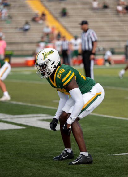 Blessed & thankful to receive an offer from Missouri Southern!! @JerodAlton @Ken_Turner_ @STMARYS_FB_STL #AGTG 🙏🏾✝️