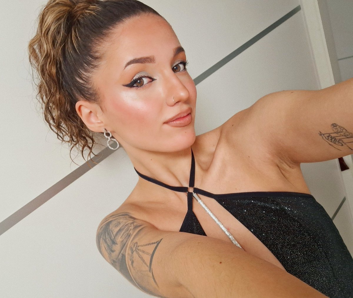 mi cara en tos laos