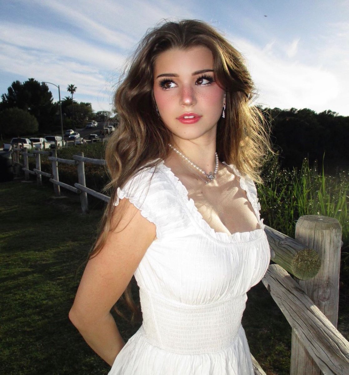 ↻ + ♡ + pic of muse for rating

0% Ew
10% Not a chance
20% No
30% Not bad…
40% could be better
50% Maybe
60% Not Bad
70% Attractive
80% breaking the bed
90% I’m your sex doll
100% I’ll call you Daddy/Mommy
200% OWNED by You
------------------- 

80%+ can DM