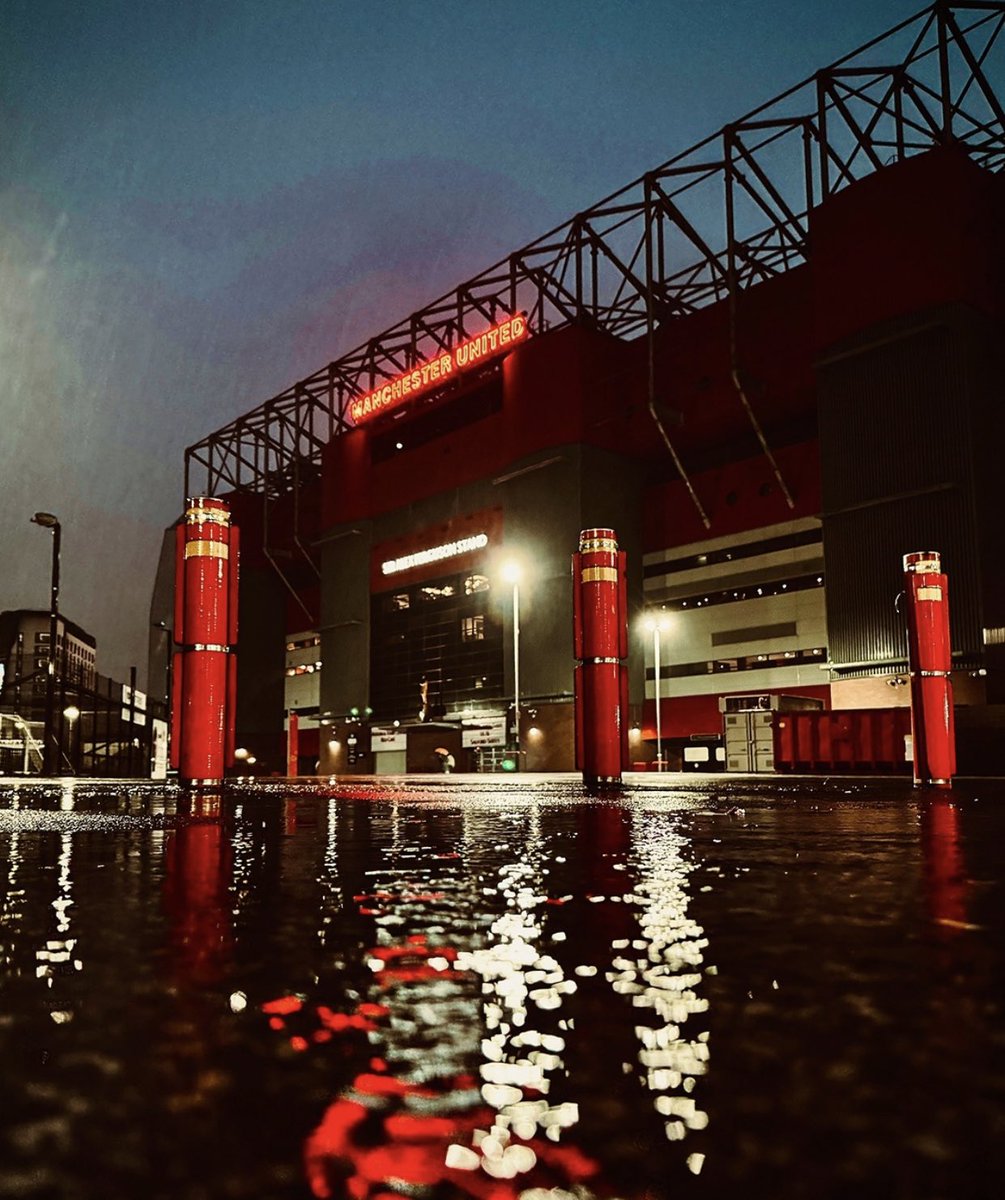 MUnitedEs's tweet image. Objetivo de 2024: Conocer Old Trafford 🤞🏻🔴